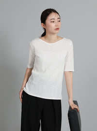 【Et】V-Curved Neck back slit T-Shirt