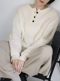 ヘンリーネックオーバーニット