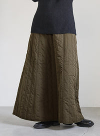 キルティングフレアスカート