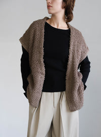 ループ編みニットベスト