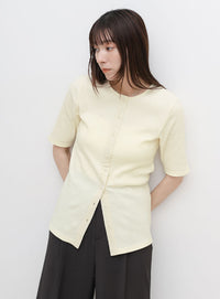 クルーネックセンターラインリブトップス