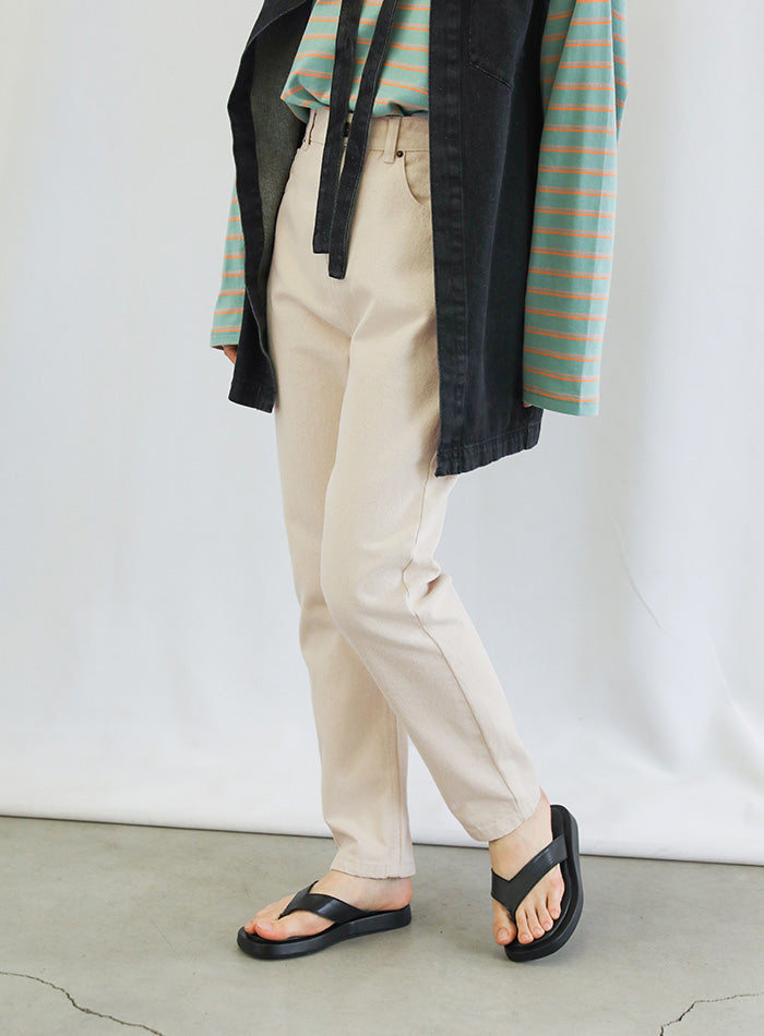 テーパードデニムパンツ【SALE】