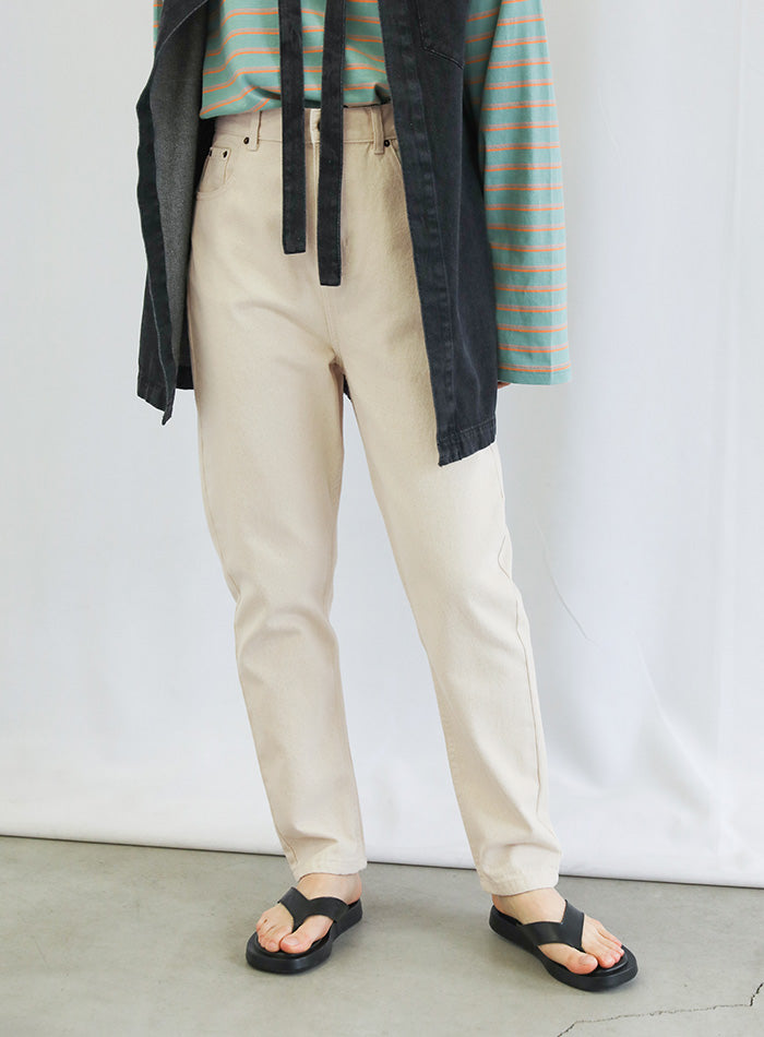 テーパードデニムパンツ【SALE】