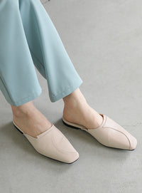 フェイクレザーカーブデザインバブーシュ