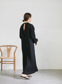 バックリボンクリンクルロングワンピース【SALE】