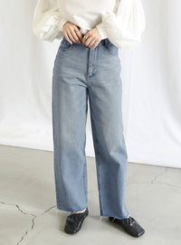 ハイウエストストレートデニム【SALE】