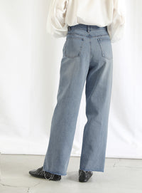 ハイウエストストレートデニム【SALE】