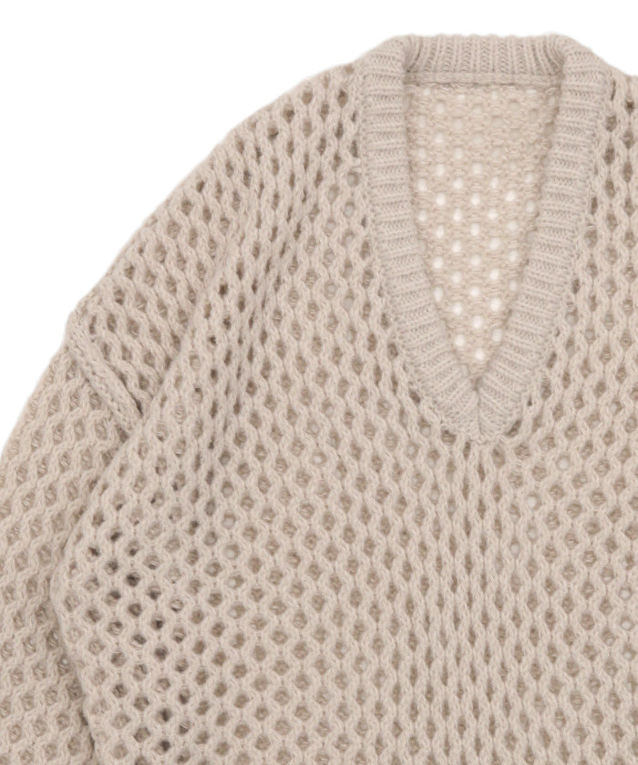 Vネック透かし編みショートニット