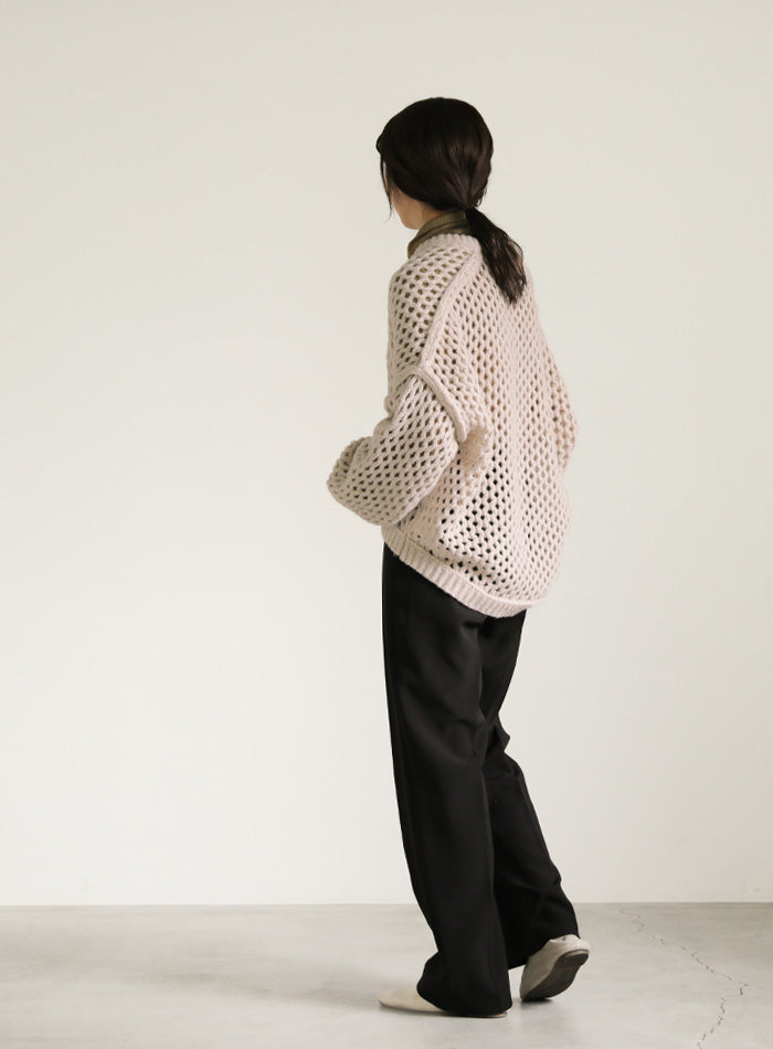 Vネック透かし編みショートニット