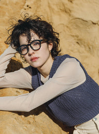 透かし編みニットショートベスト