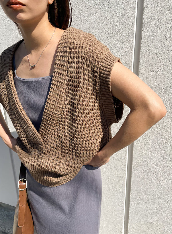 ワッフル編みVネックニットベスト【SALE】