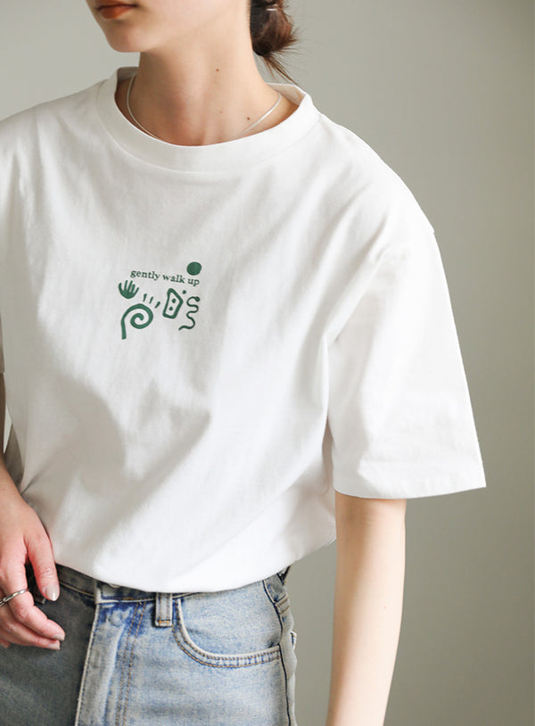 フロントニュアンスロゴTシャツ【SALE】