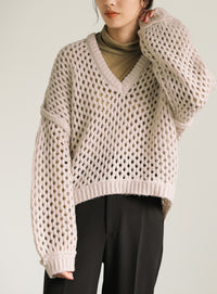 Vネック透かし編みショートニット